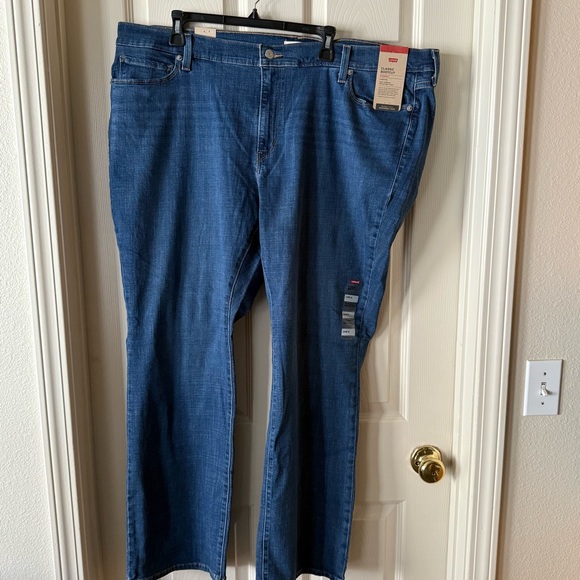 LEVI’S Classic Bootcut jeans Medium wash NWT Women’s 24W, Relaxed fit,City,90’s - Picture 1 of 15